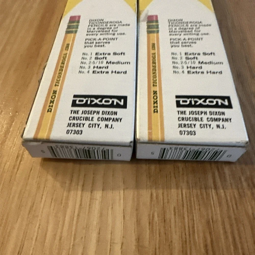 Vintage DIXON TICONDEROGA lot of 19 No 3 hard pencils. No 1388